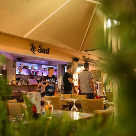 Camping Le Grau-Du-Roi