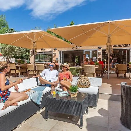 منتجع Camping Le Grau-Du-Roi